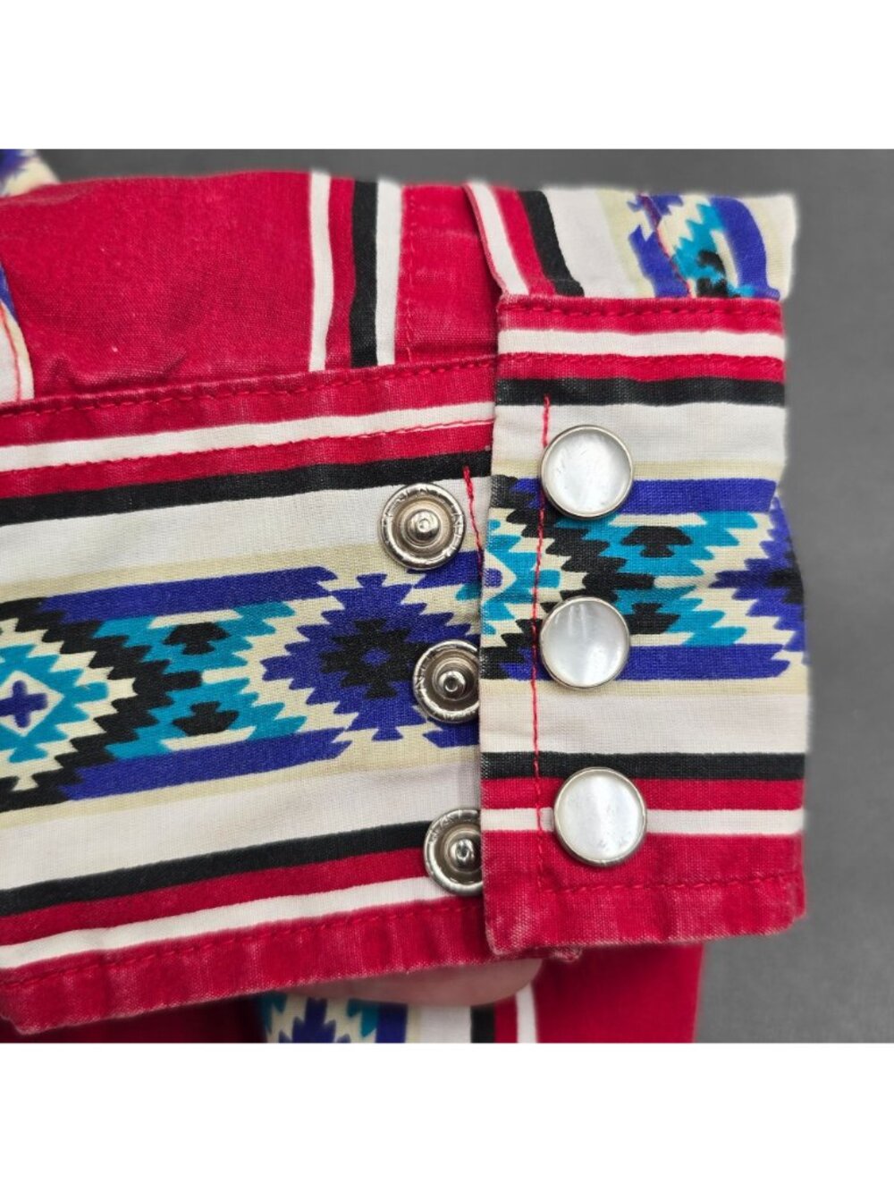 VTG High Noon Western Pearl Snap Shirt Large Tall Blue Navajo Print Southwestern - Picture 13 of 16